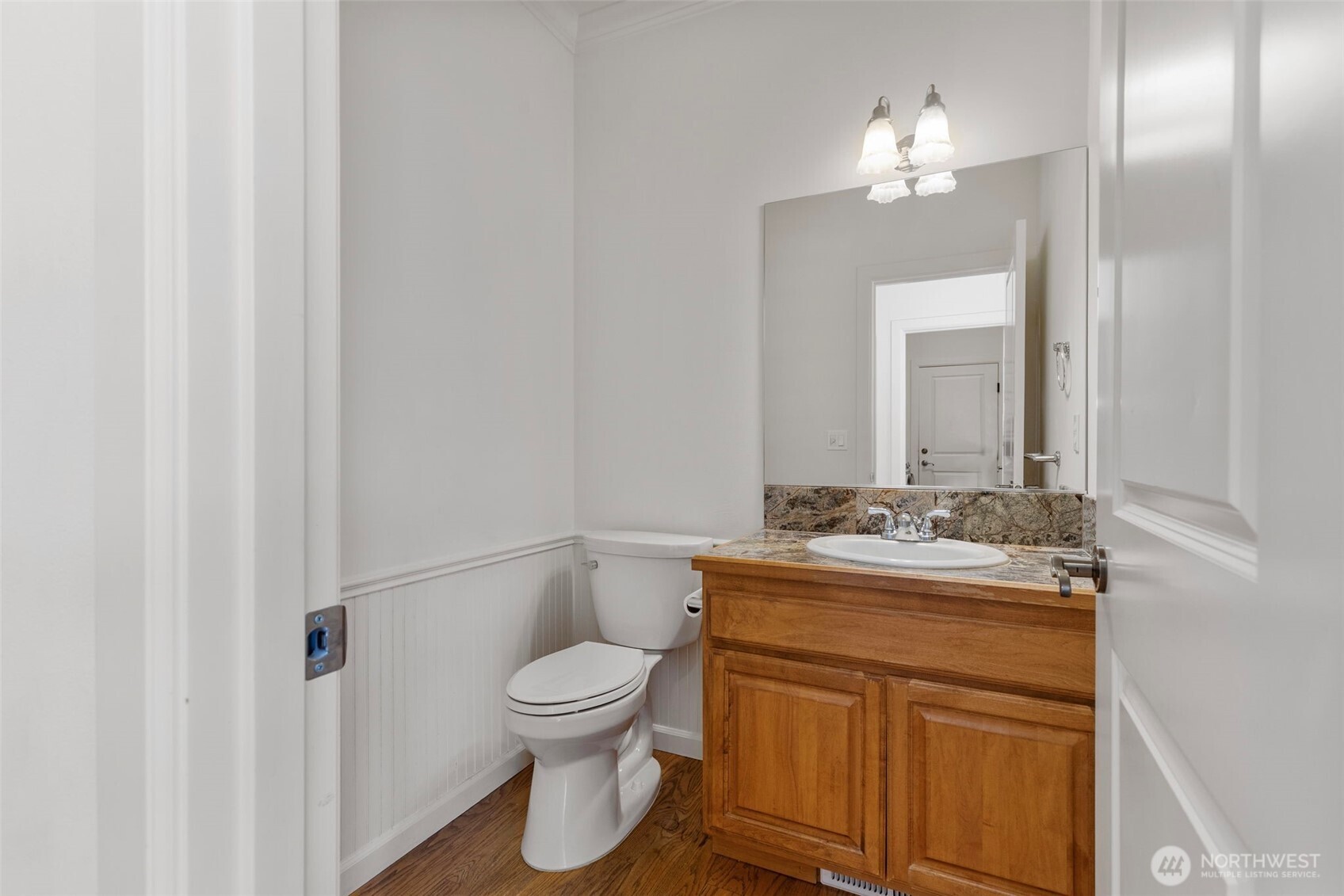 11543 Ne Skyward Loop Property Photo 17