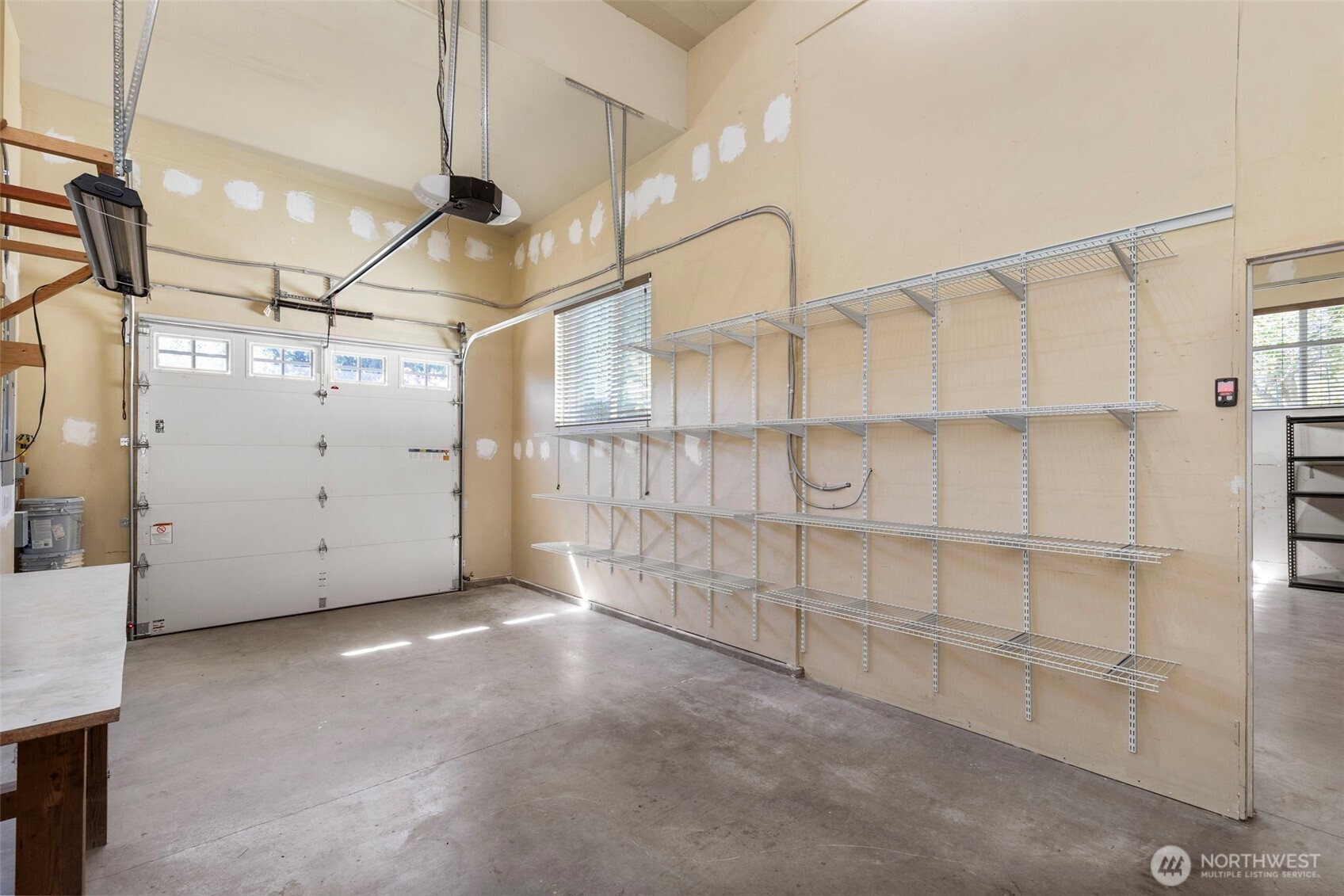 11543 Ne Skyward Loop Property Photo 31