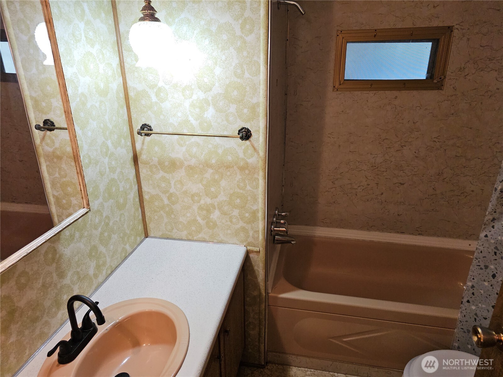 4720 W Davis Road Property Photo 11