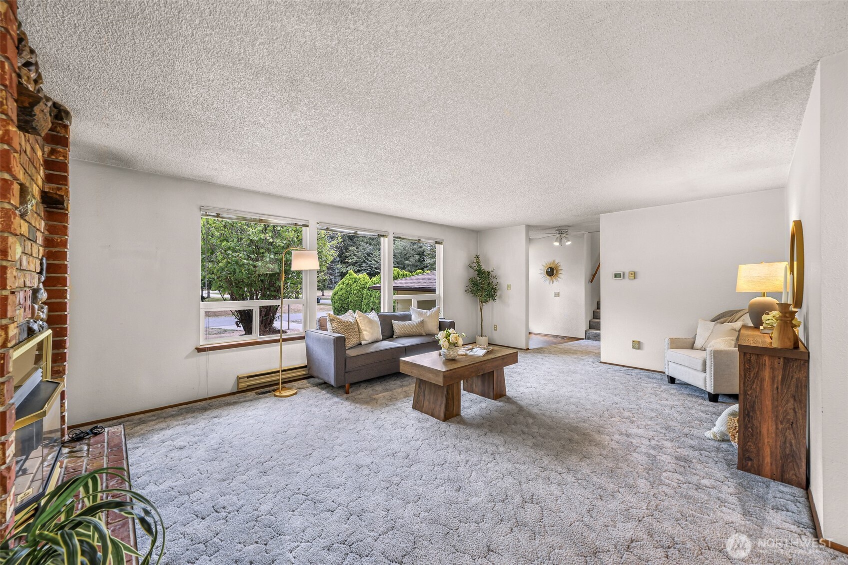 5963 Longdin Road Property Photo 7