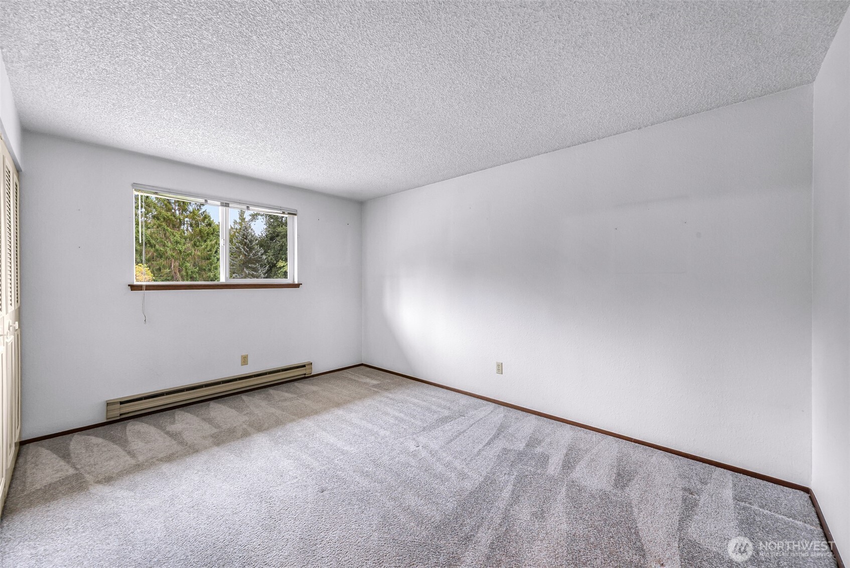 5963 Longdin Road Property Photo 13