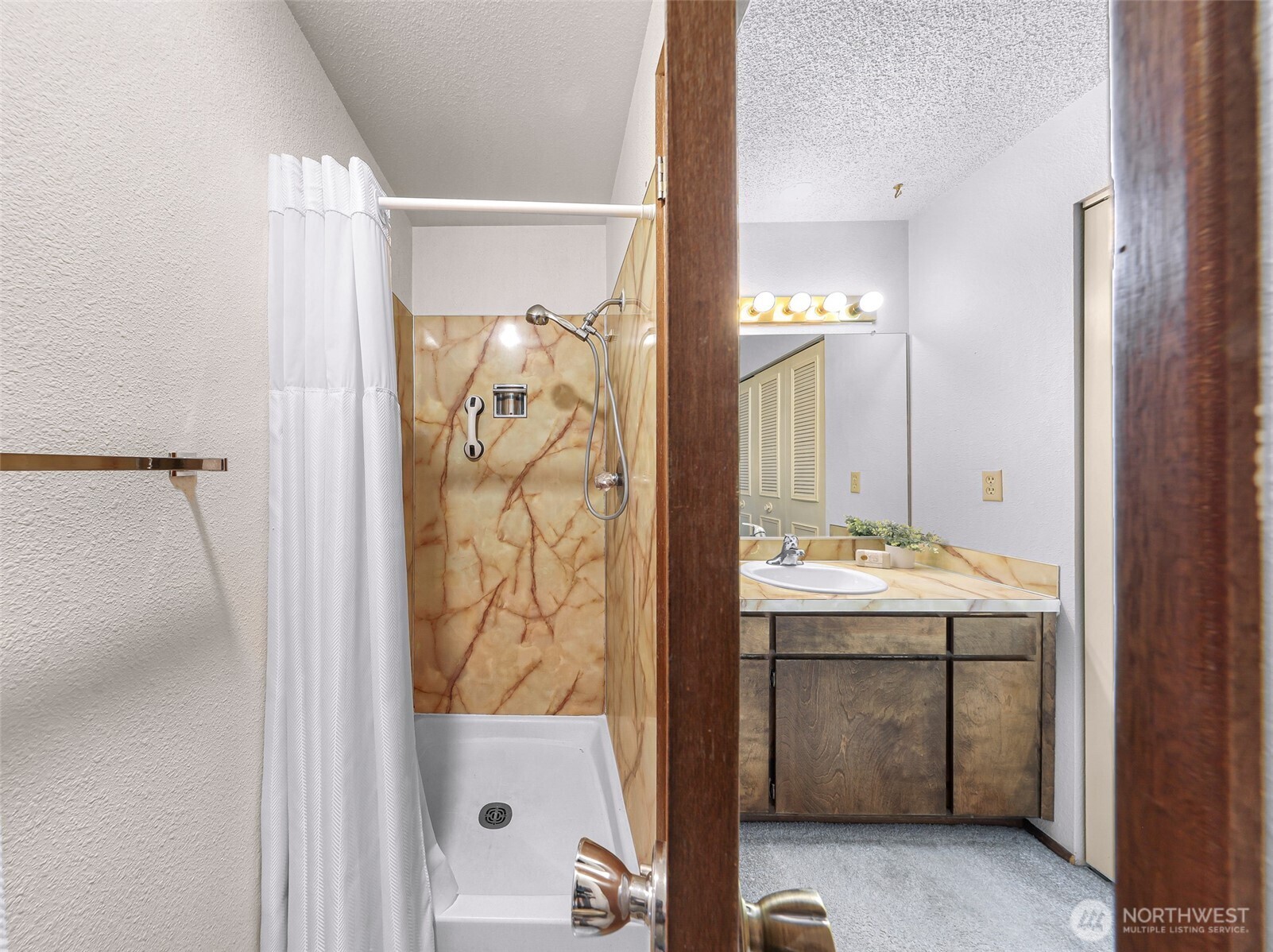 5963 Longdin Road Property Photo 18