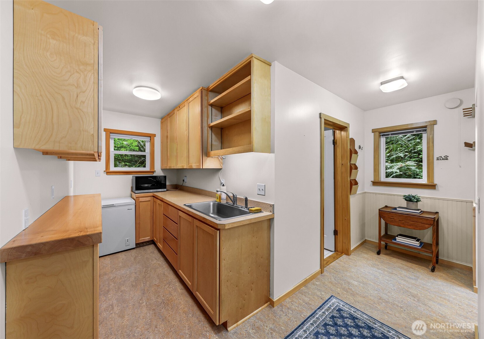 2913 Broad Street Property Photo 12