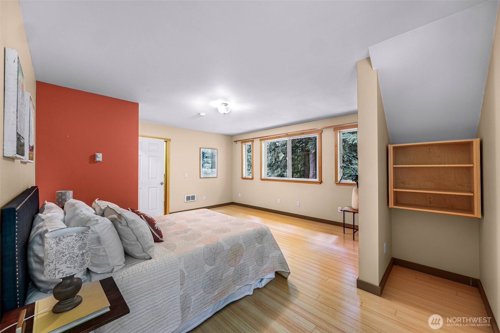 2913 Broad Street Property Photo 20
