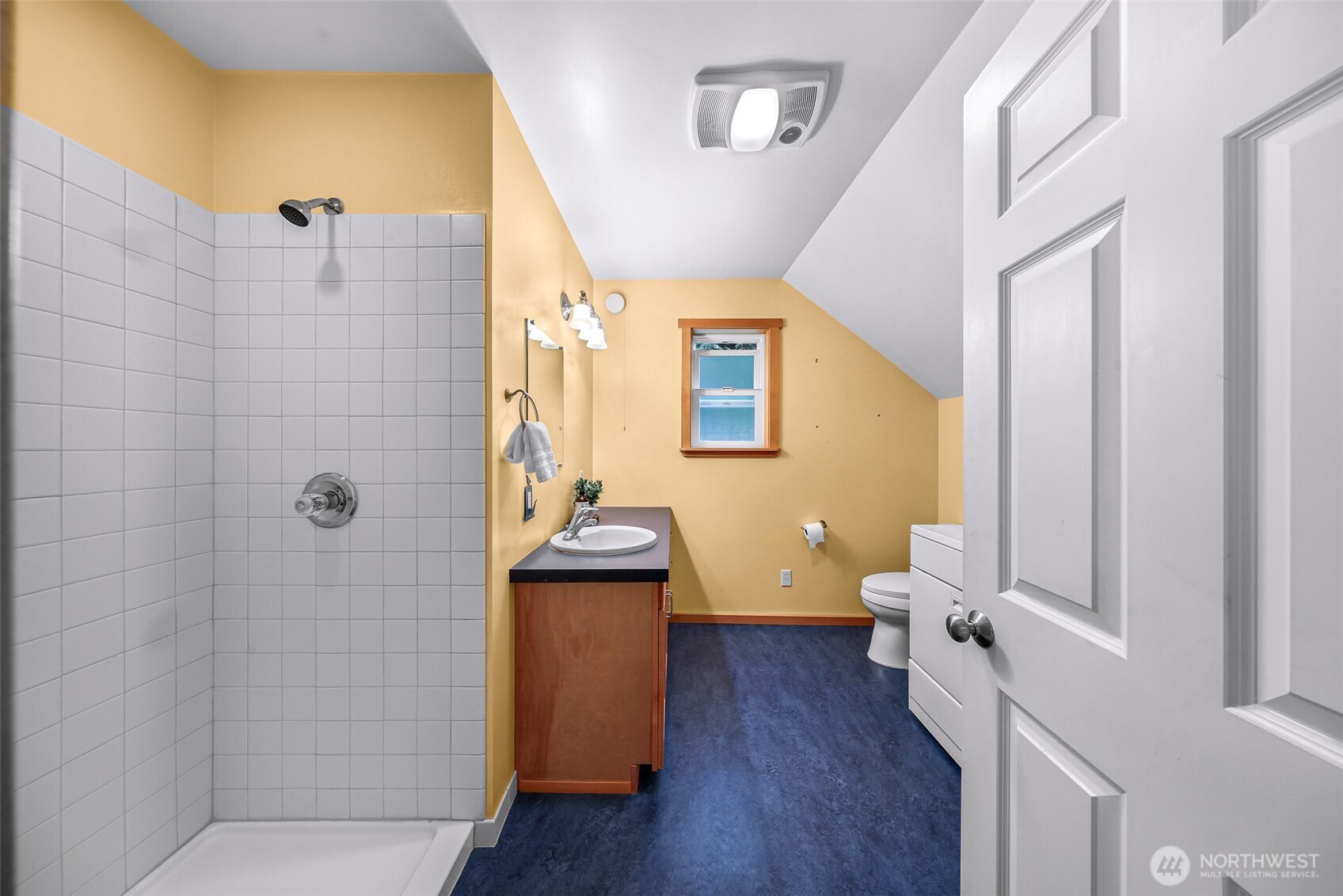 2913 Broad Street Property Photo 29