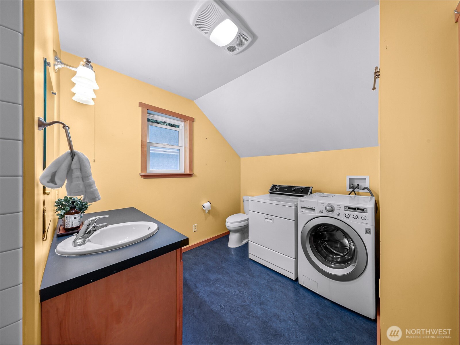 2913 Broad Street Property Photo 30