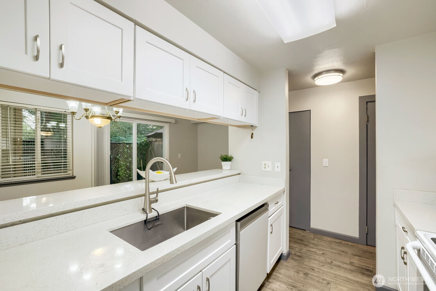 115 124 Street B4 Property Photo 5