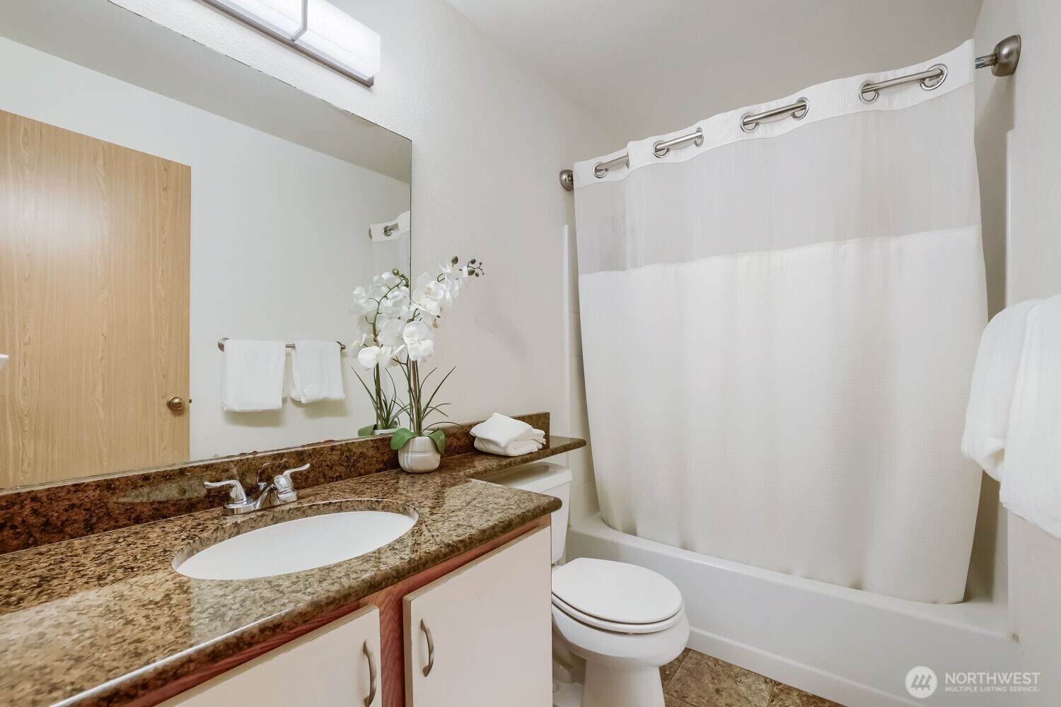 115 124 Street B4 Property Photo 8