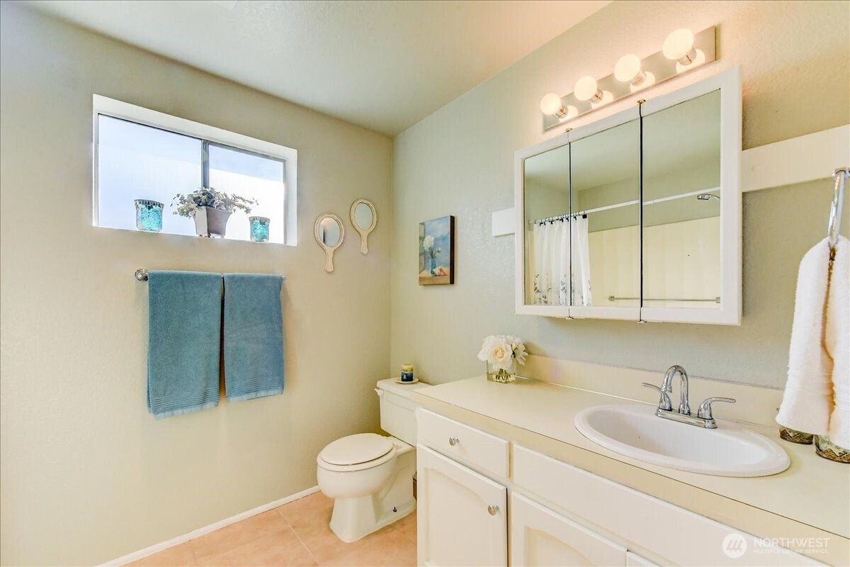 1004 Columbia Avenue 7 Property Photo 15