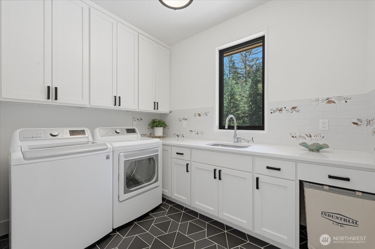 7416 Se Lake Alice Road Property Photo 17