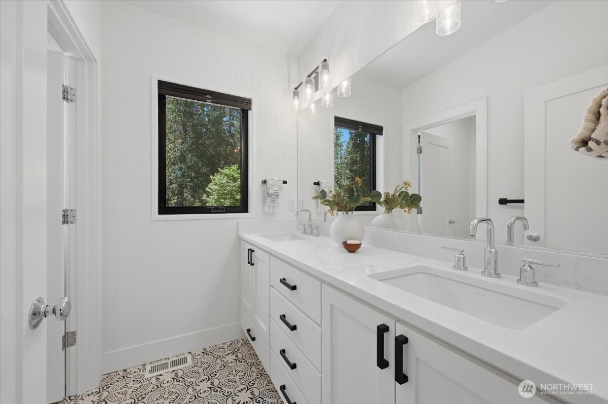 7416 Se Lake Alice Road Property Photo 28