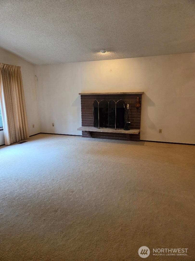 7514 Locust Avenue Property Photo 2