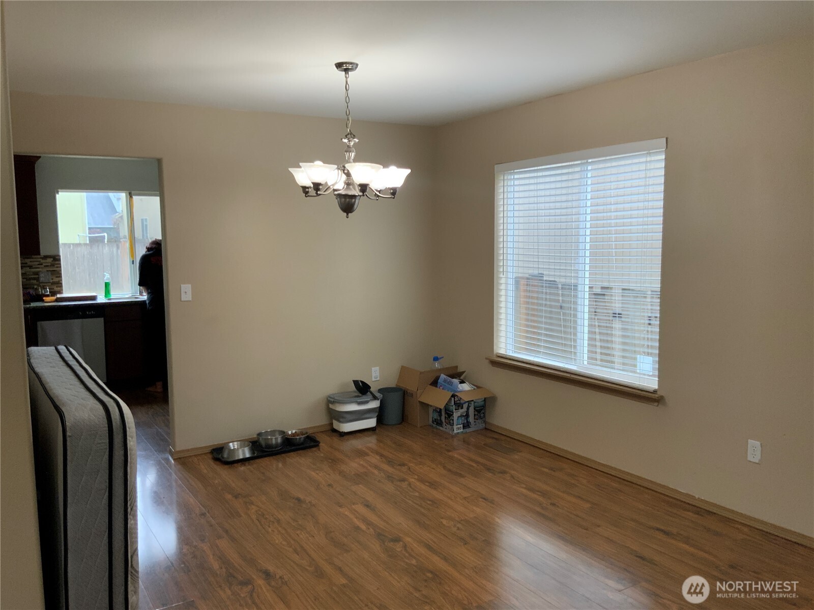 1606 185th Street Property Photo 2