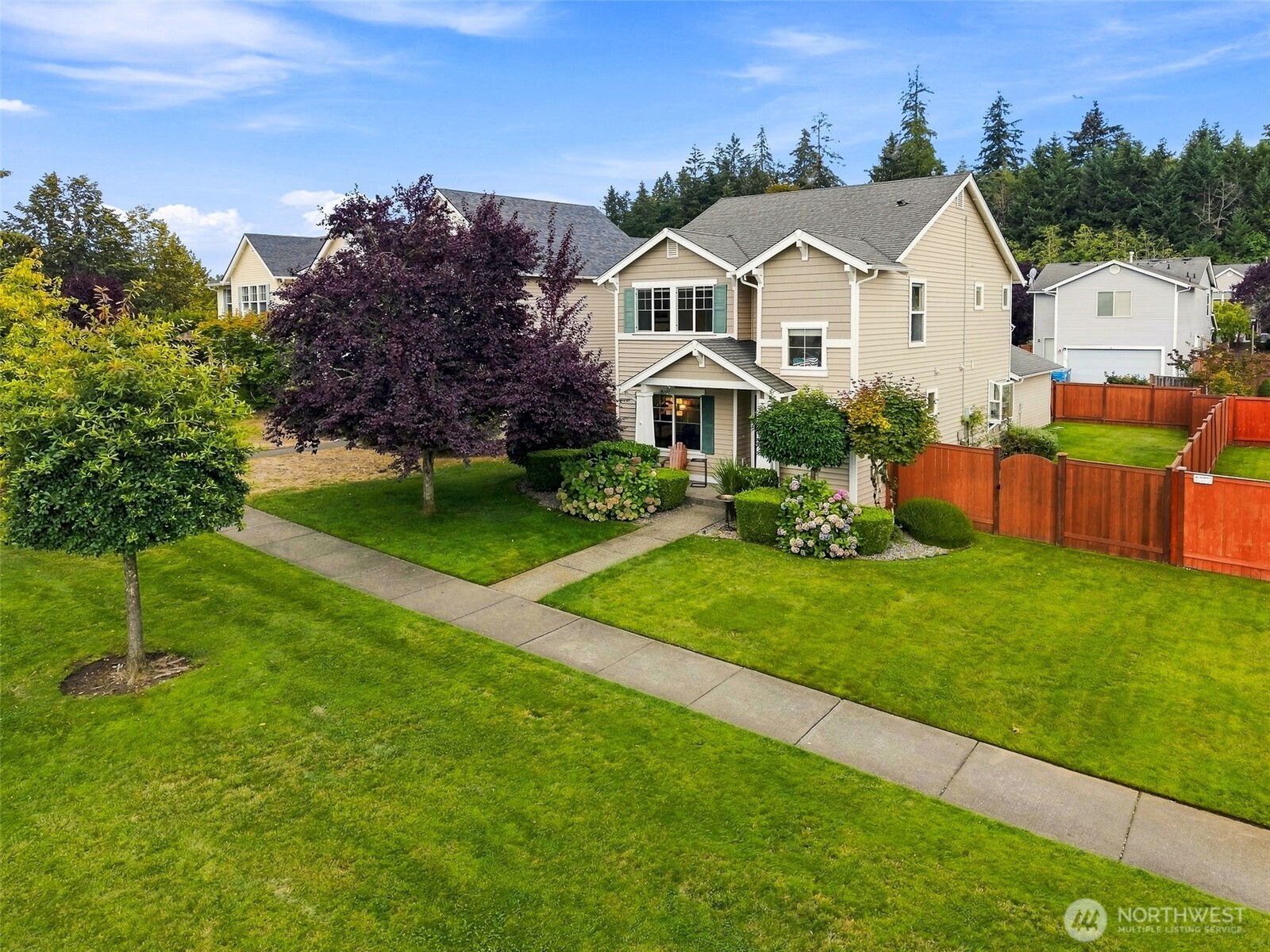 1825 Johnson Avenue Property Photo 1