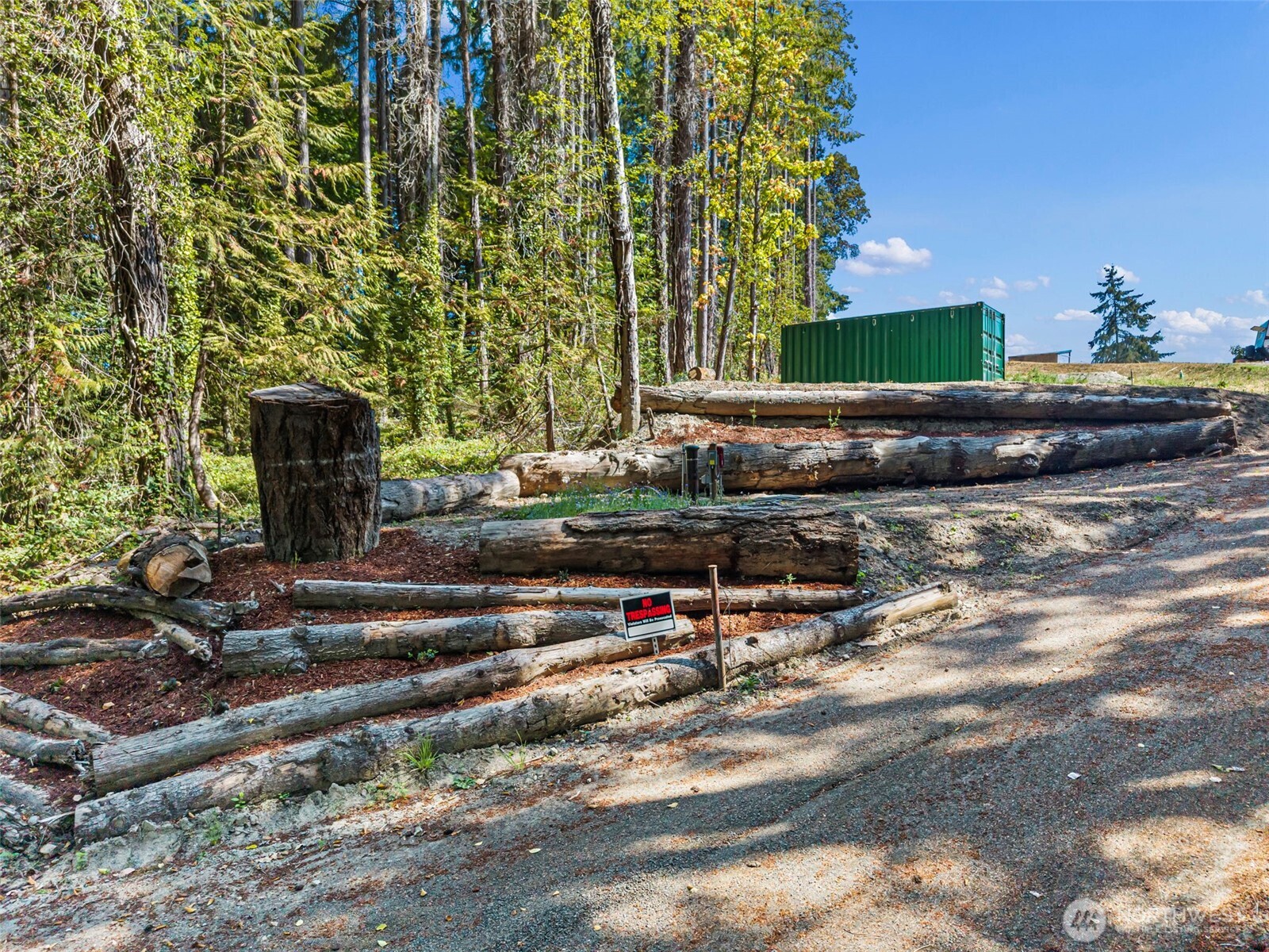6809 Cliff Avenue Property Photo 11