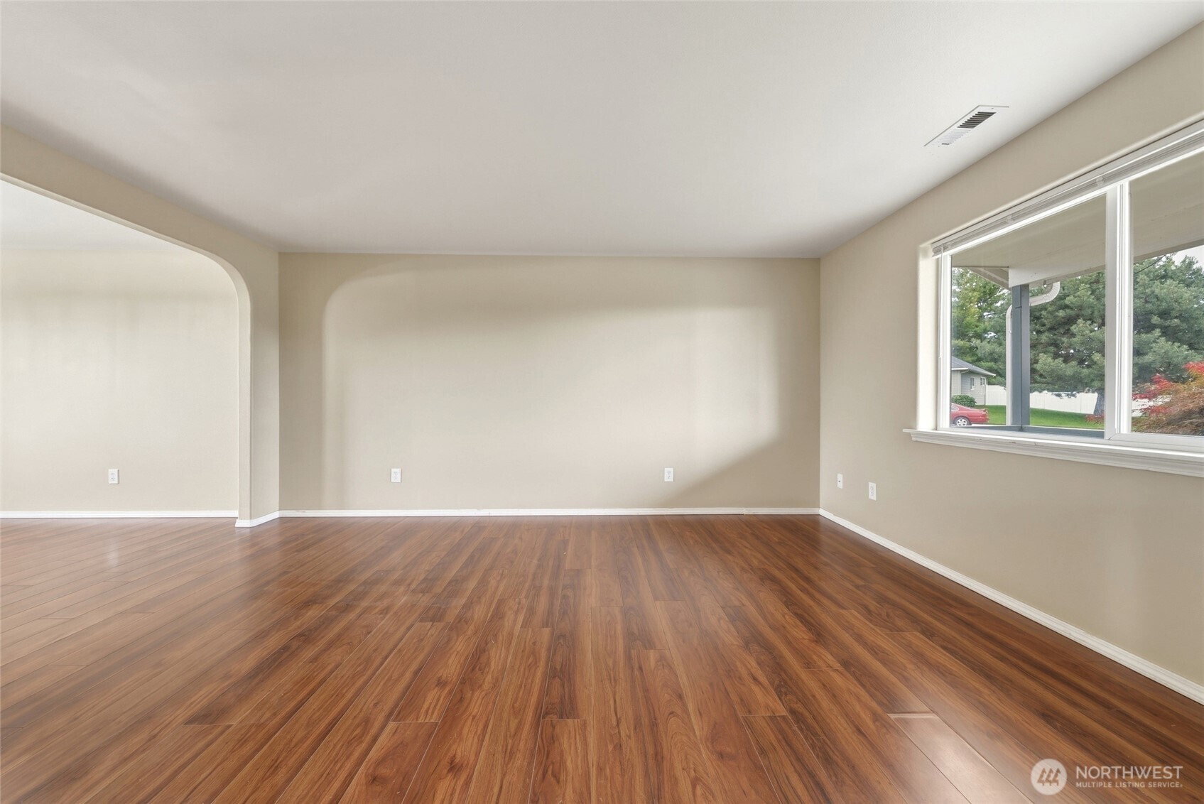 1705 Se Market St Property Photo 8