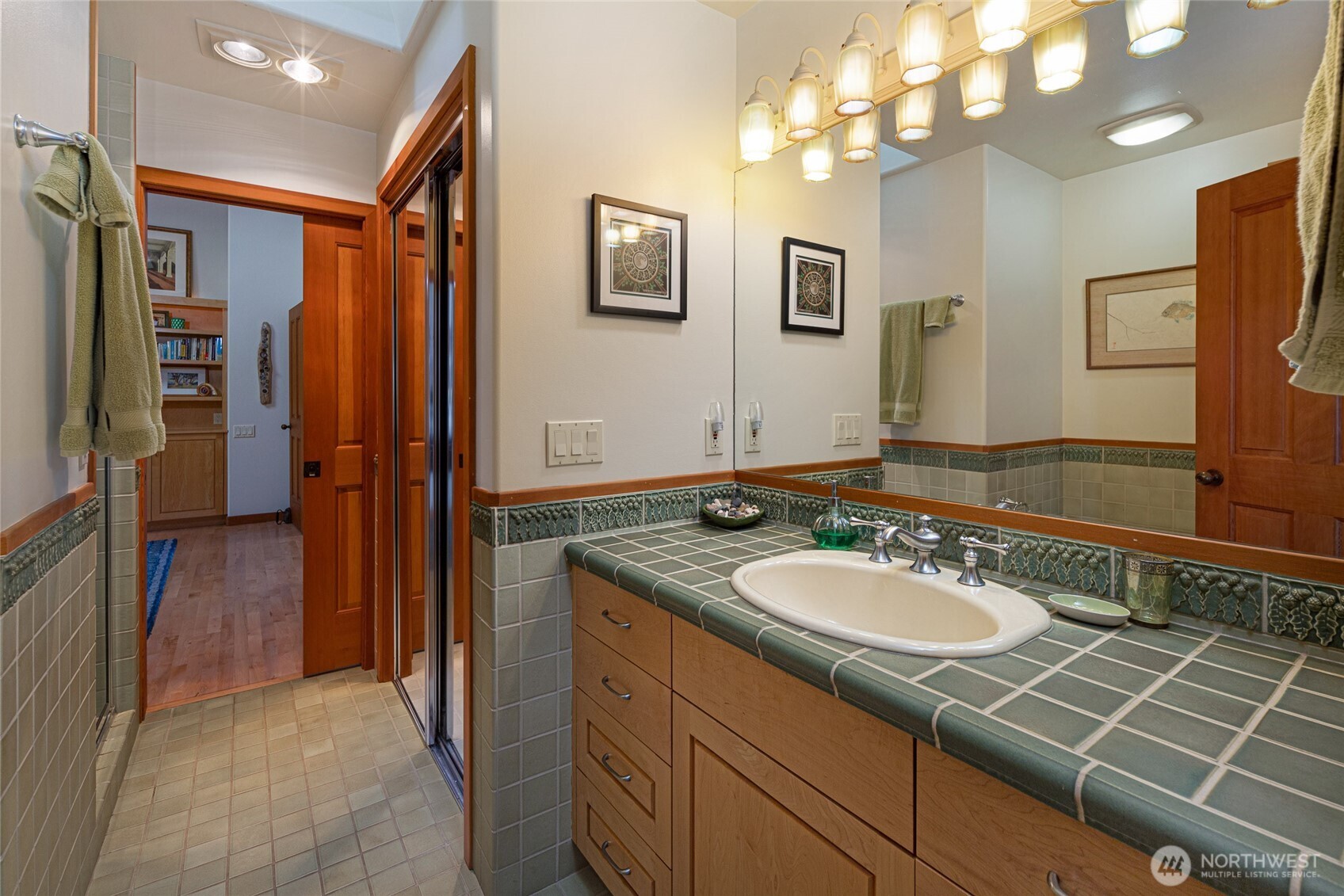 681 Smugglers Cove Road Property Photo 14