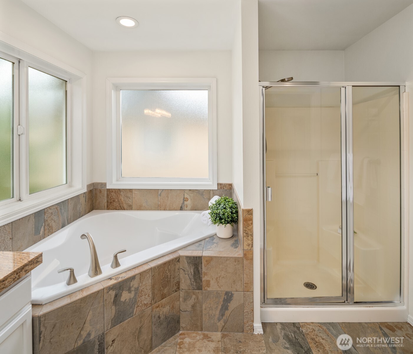 18603 33rd Avenue Property Photo 26