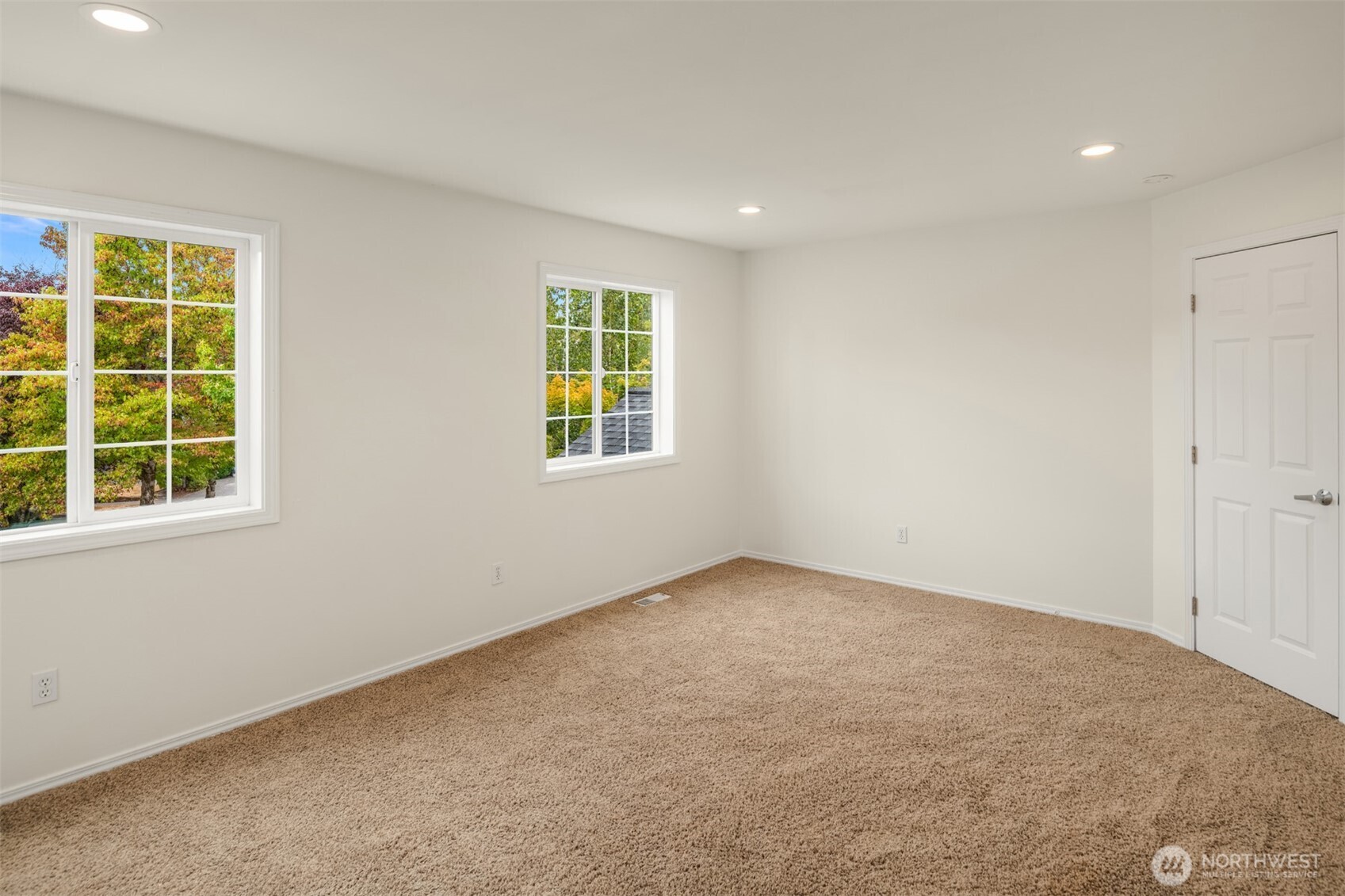 18603 33rd Avenue Property Photo 28