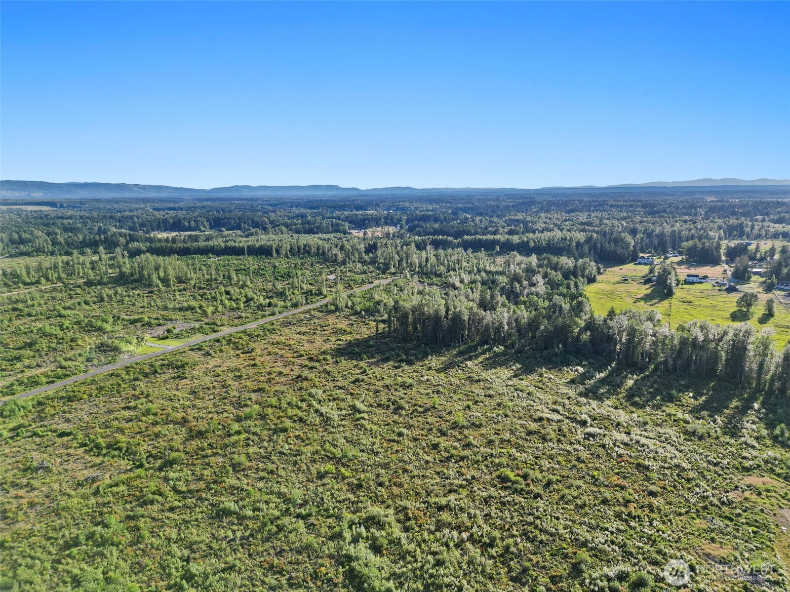 1409 330th Street Ct Property Photo 4