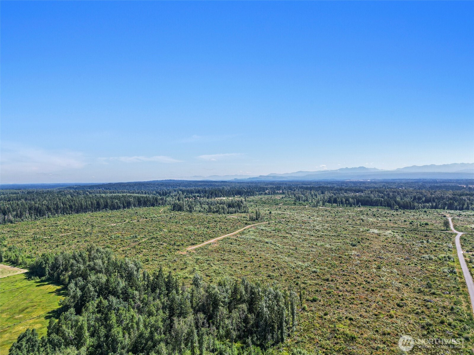 1409 330th Street Ct Property Photo 5
