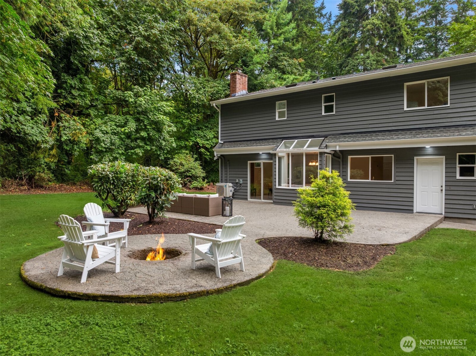 9067 Hidden Cove Road Property Photo 4