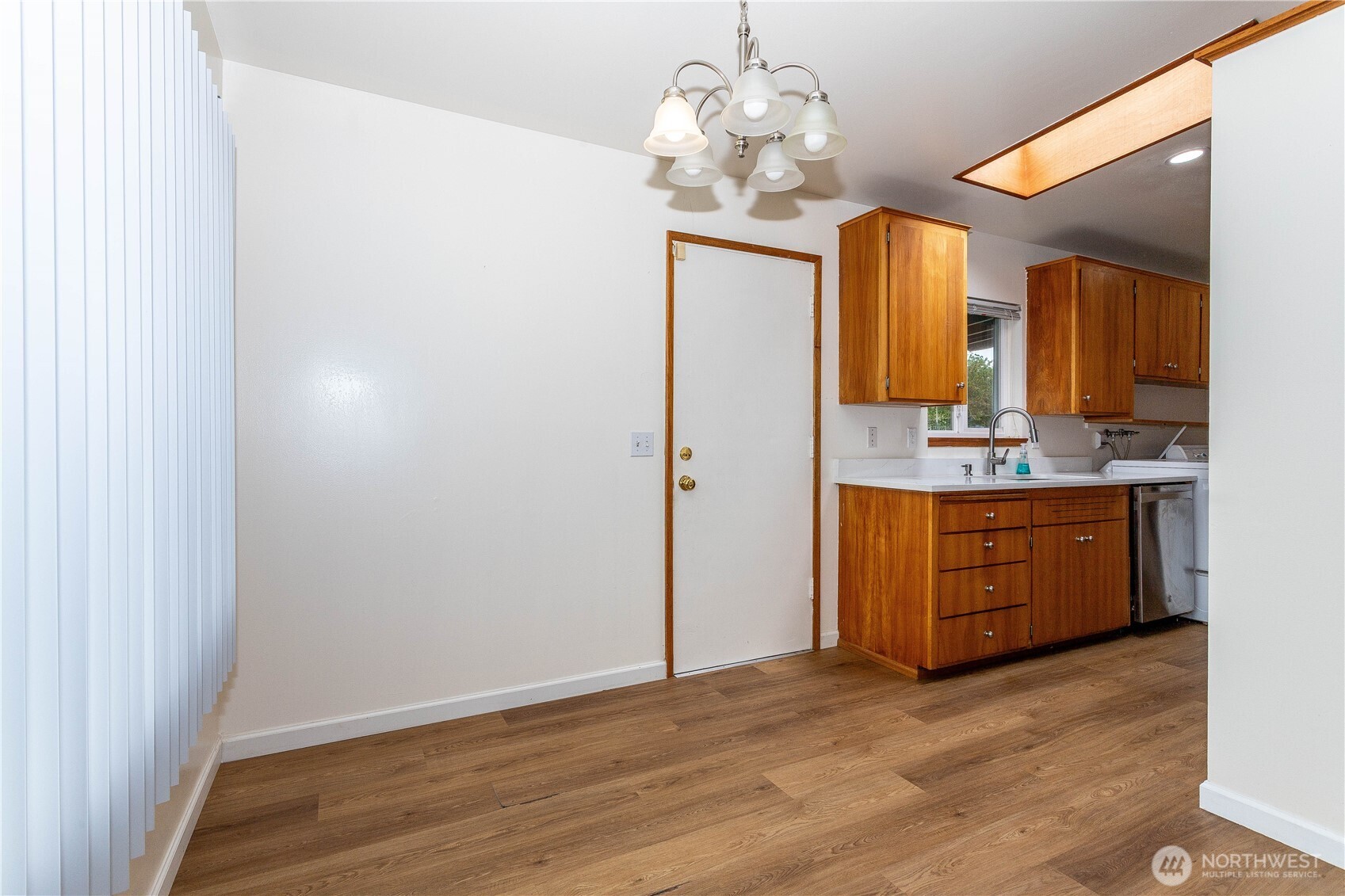 31610 7th Place Property Photo 5