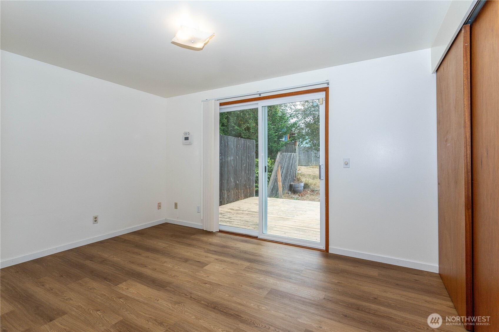 31610 7th Place Property Photo 14