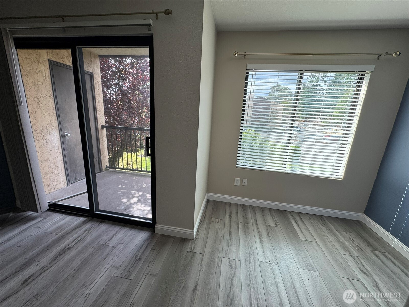 14514 127th Avenue W68 Property Photo 14