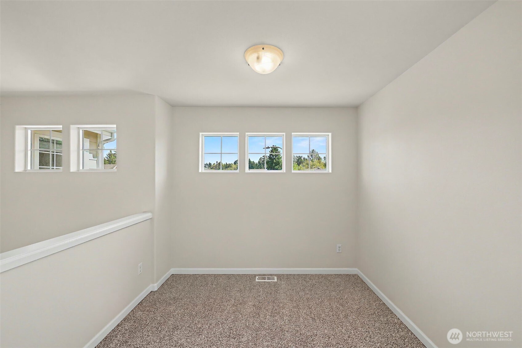 4129 Ne 9th Place Property Photo 11