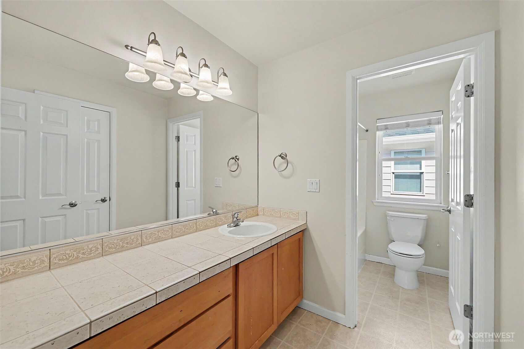 4129 Ne 9th Place Property Photo 23