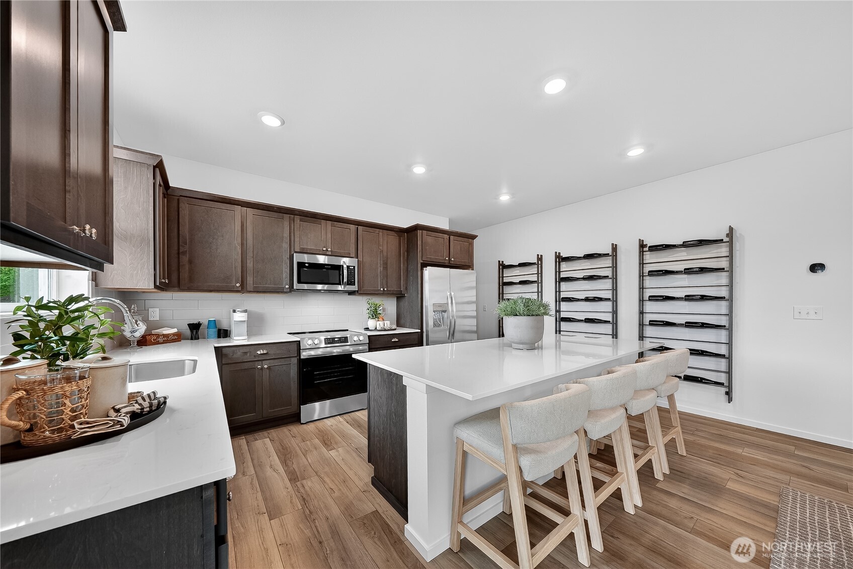 6711 285th Place Property Photo 10