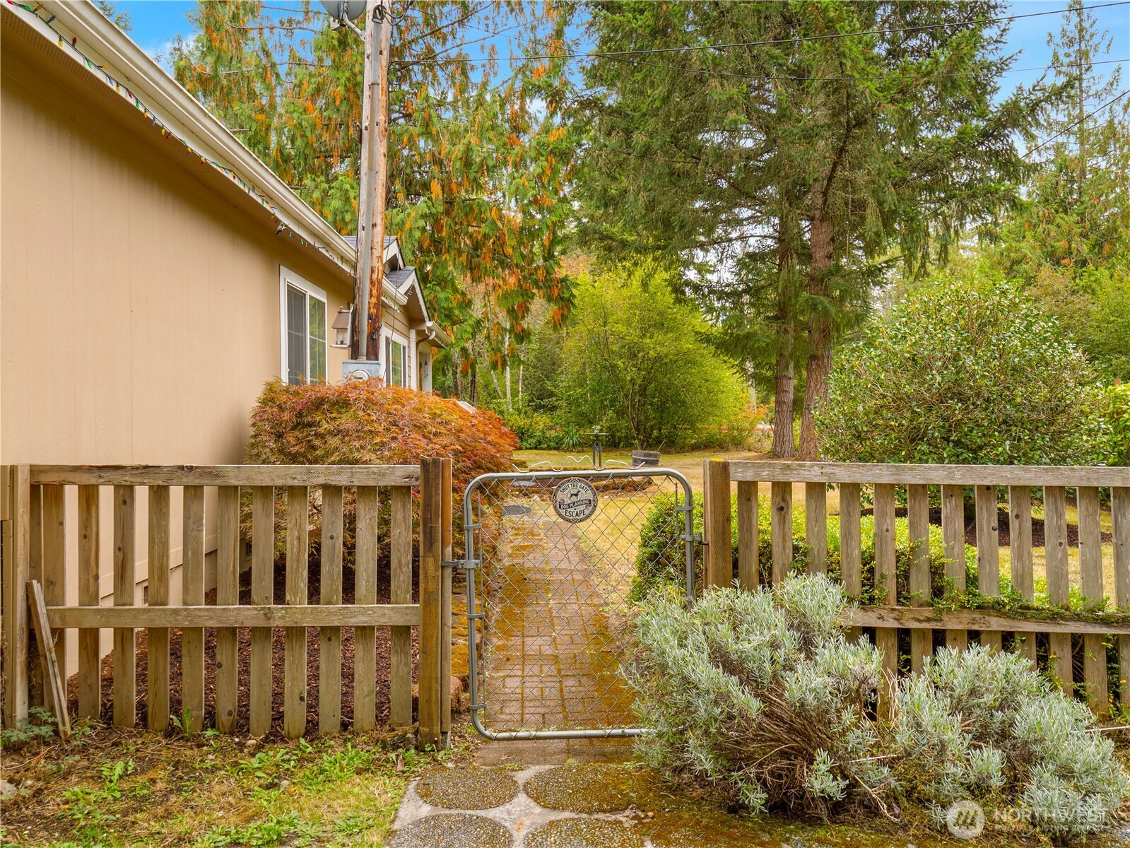 21709 58th Avenue Property Photo 4