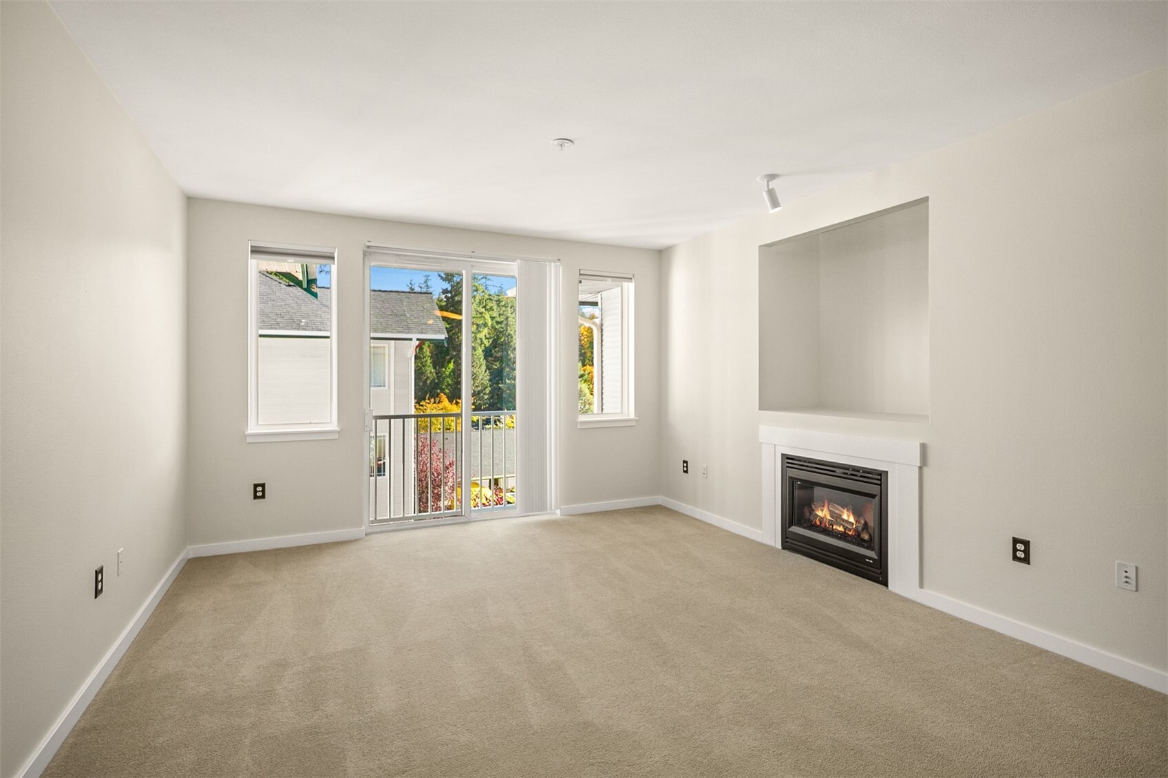 13301 Se 79th Place B409 Property Photo 3