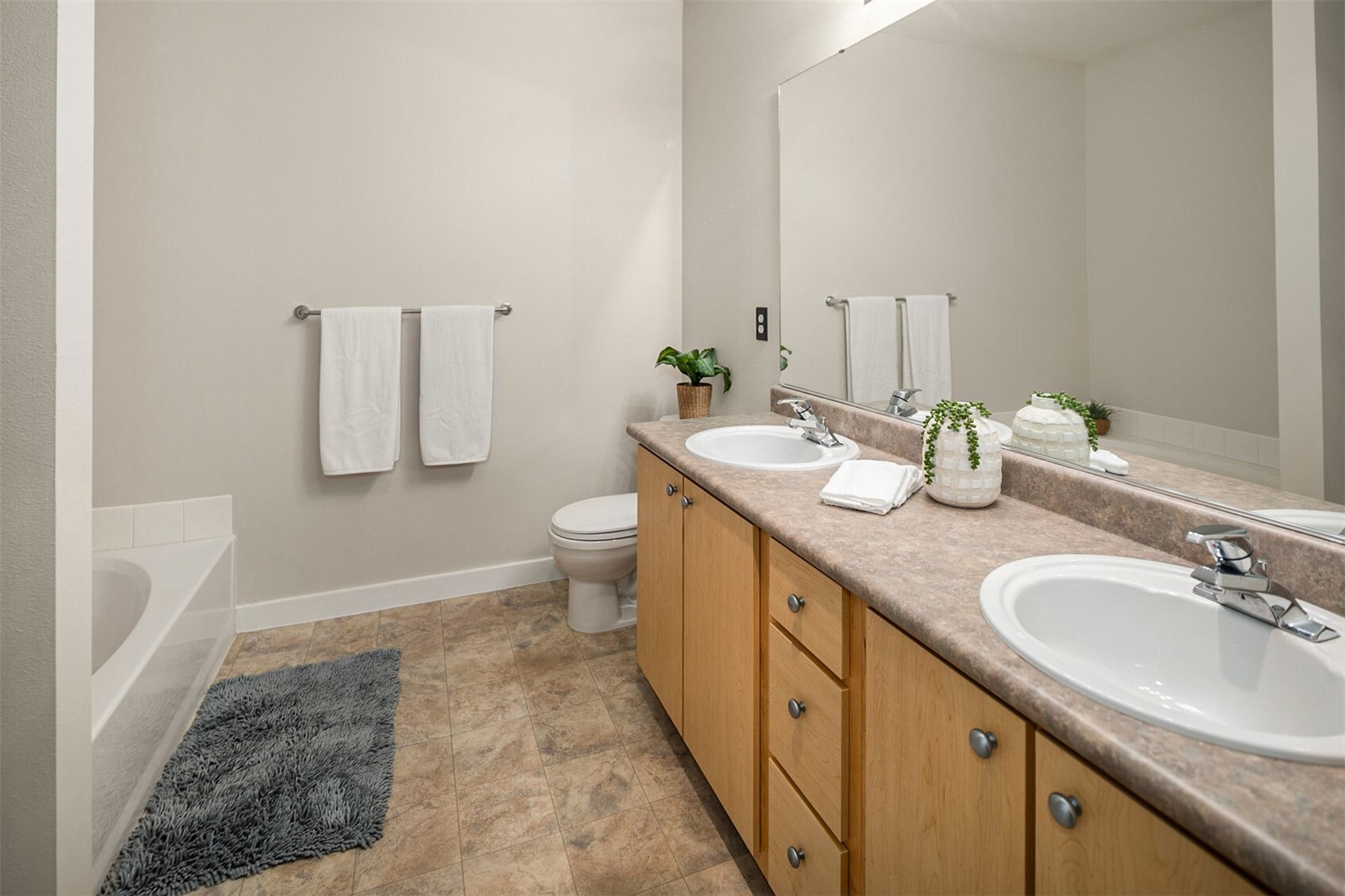 13301 Se 79th Place B409 Property Photo 20