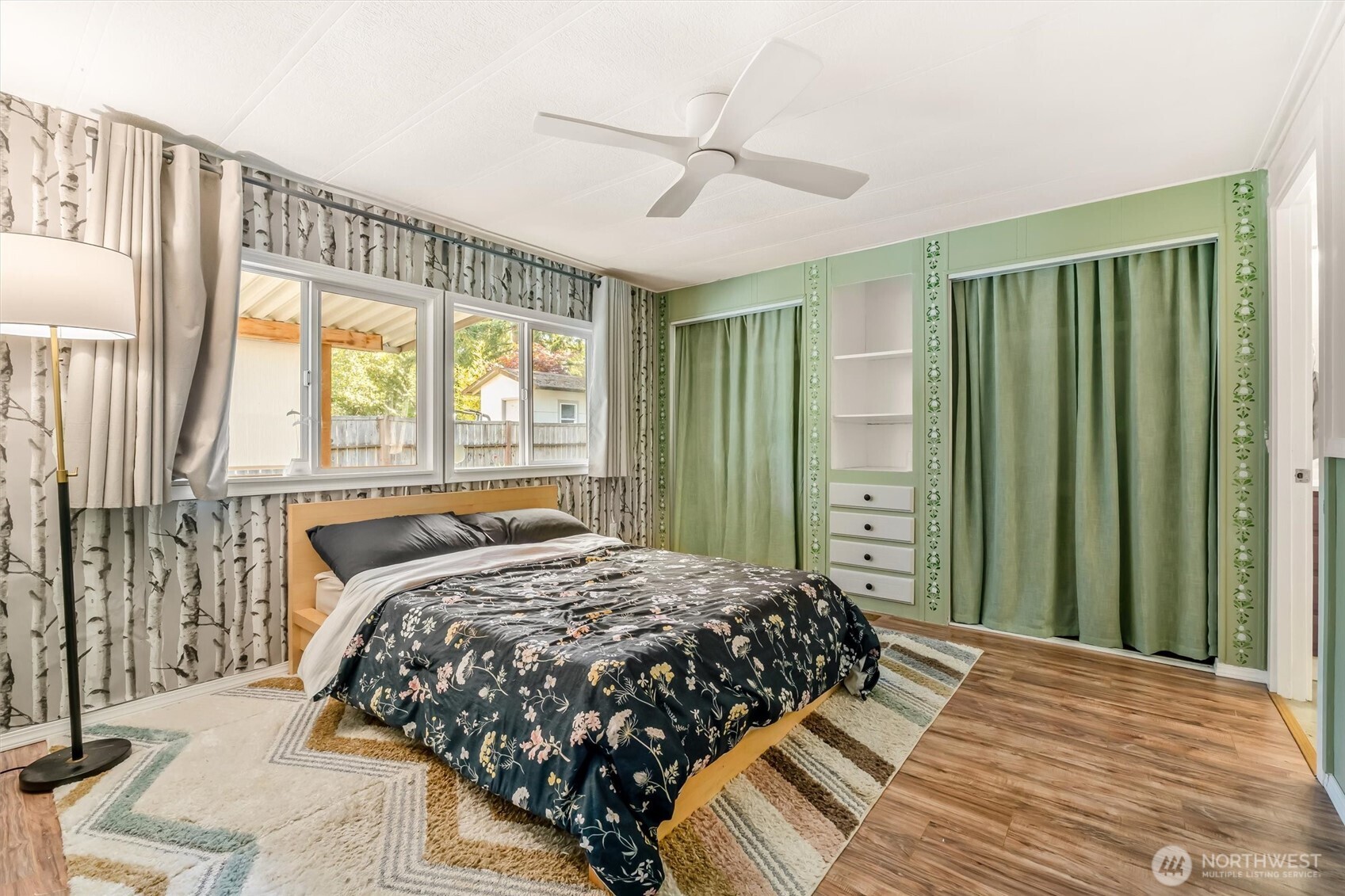 9218 13th Place Property Photo 16