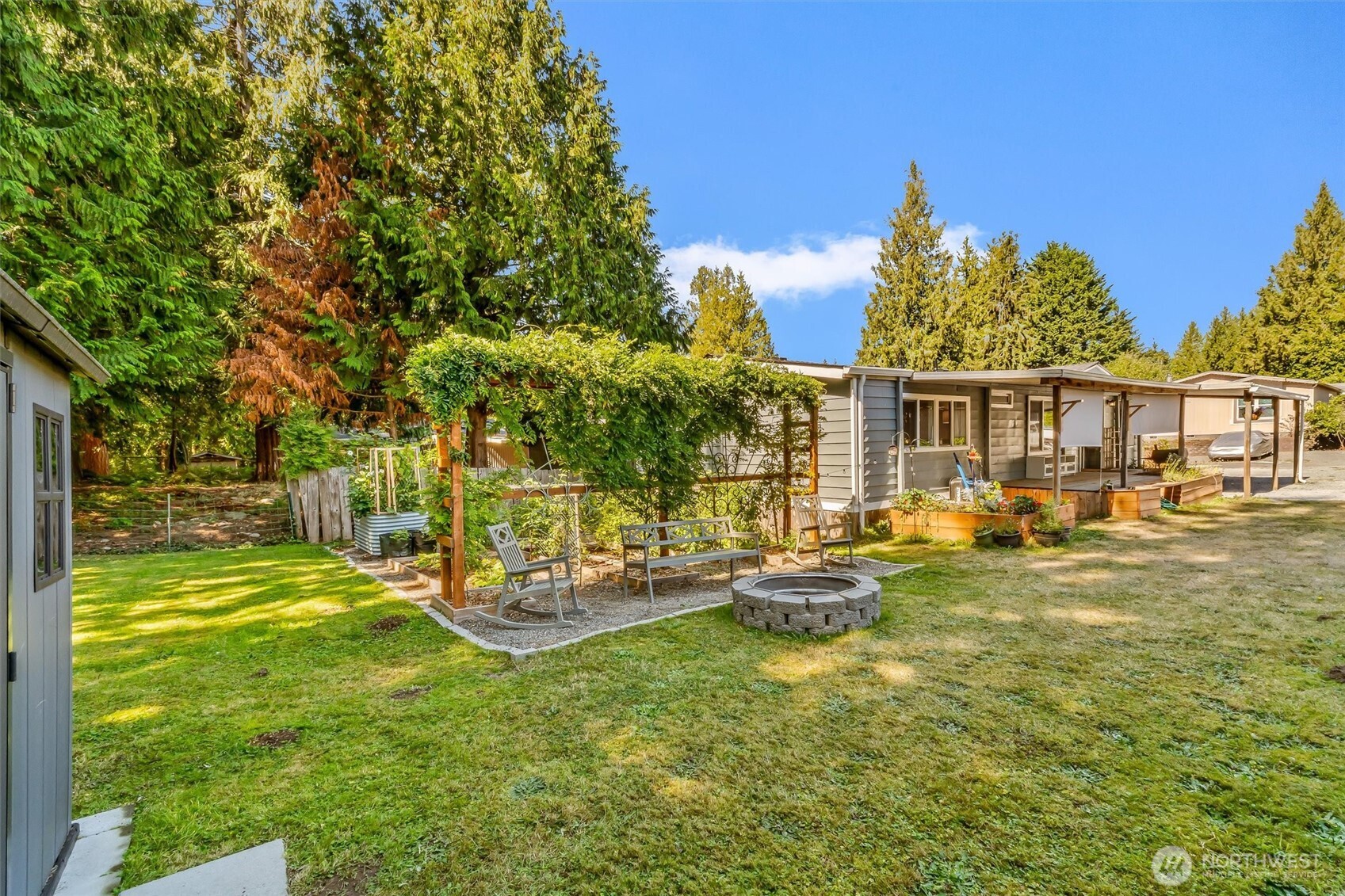 9218 13th Place Property Photo 30