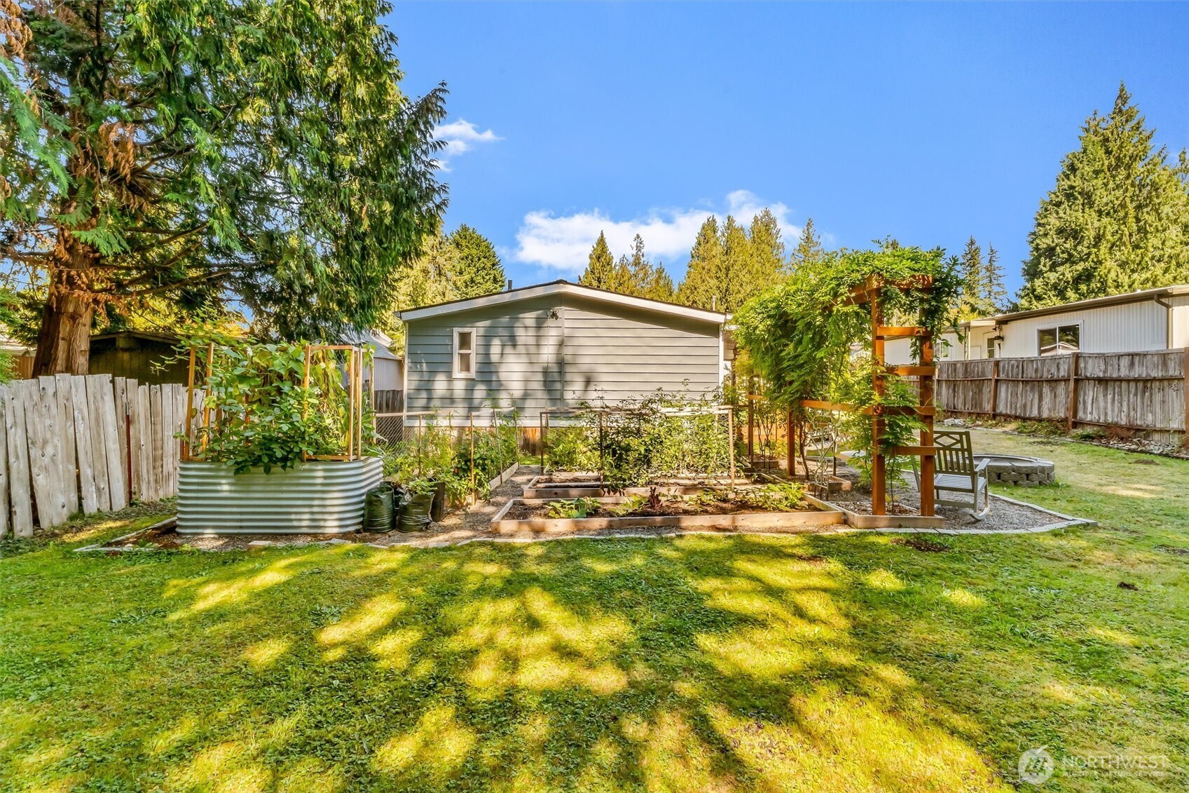 9218 13th Place Property Photo 31