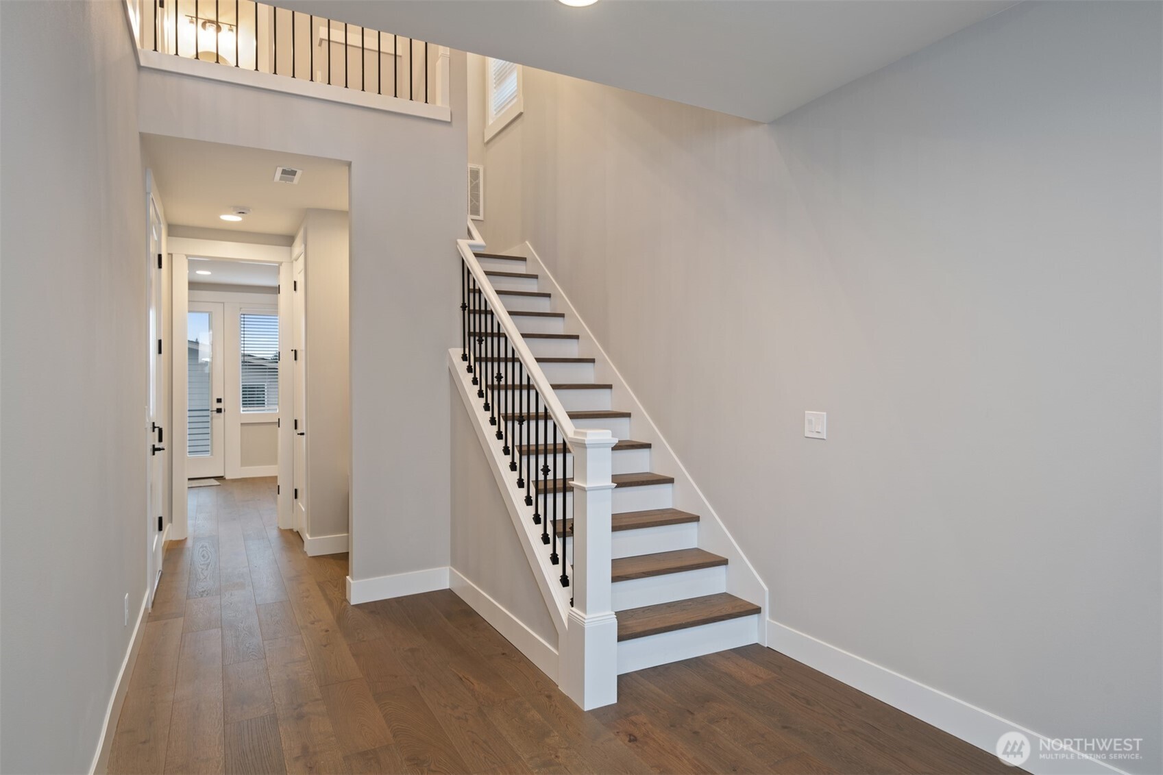 13025 75th Place Property Photo 3
