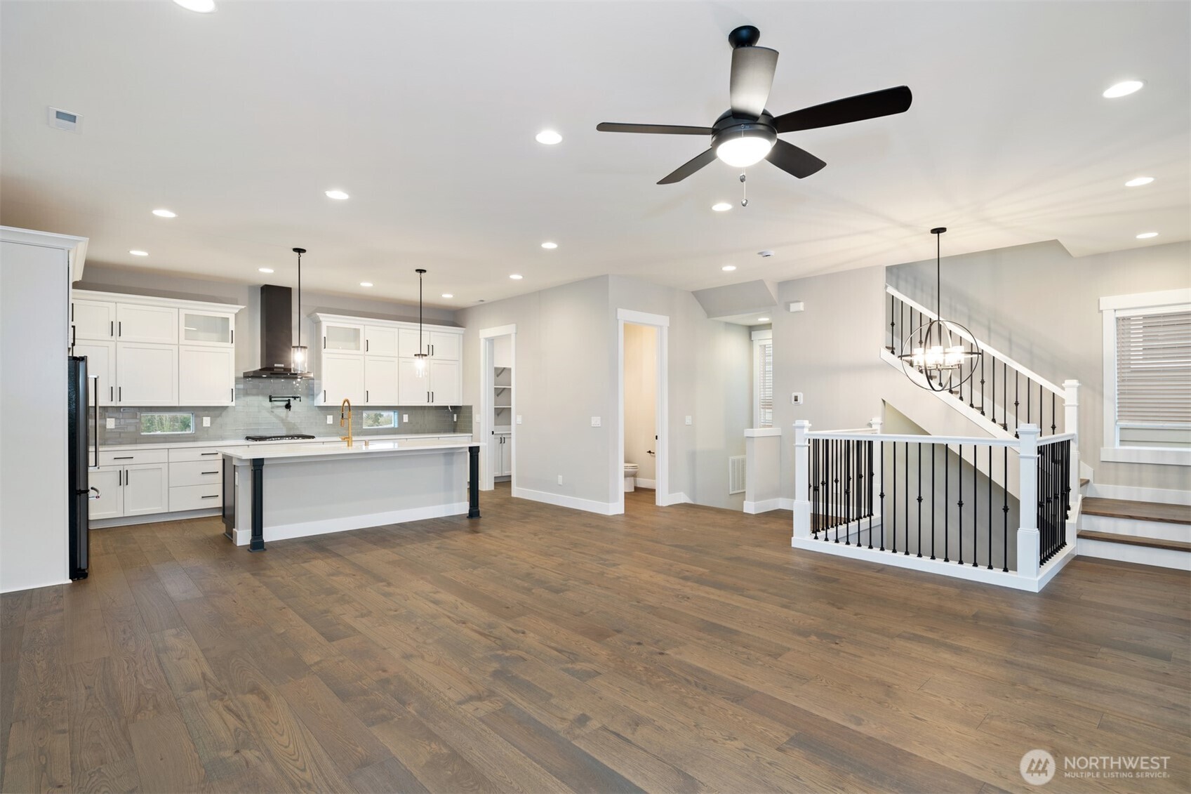 13025 75th Place Property Photo 7