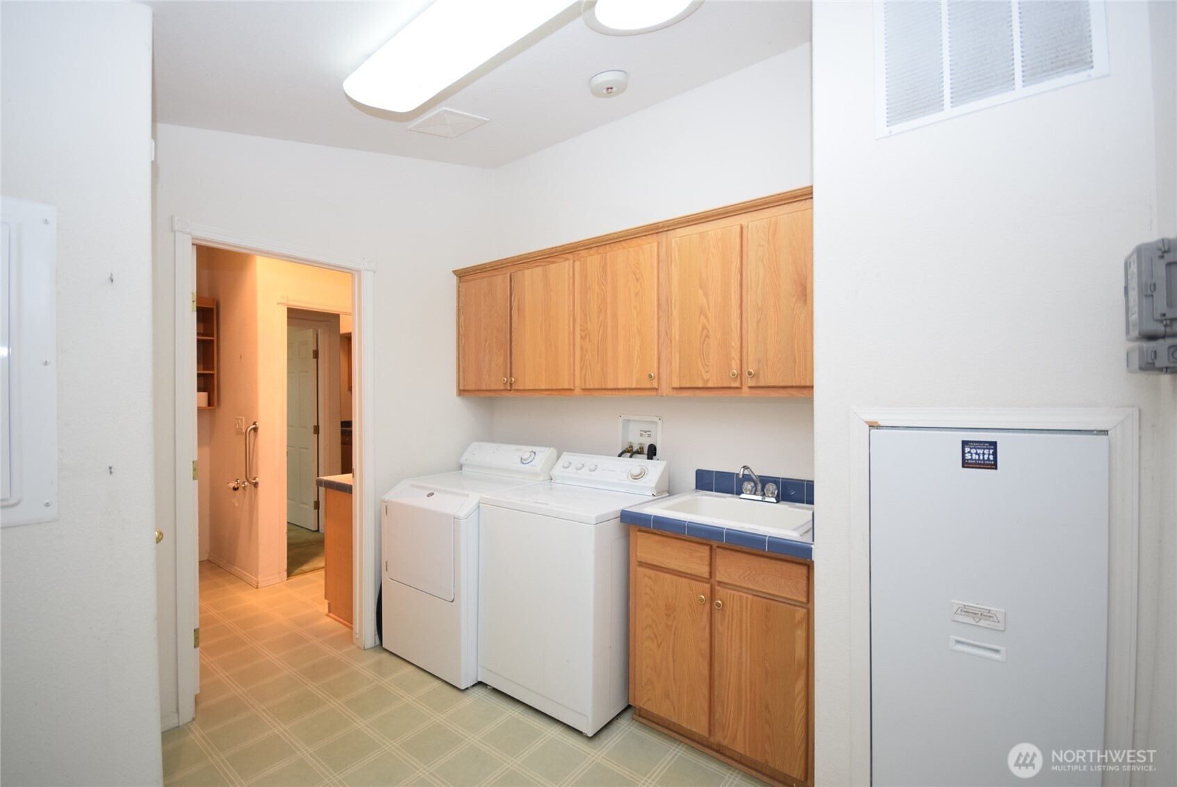 980 N Starboard Way Property Photo 16