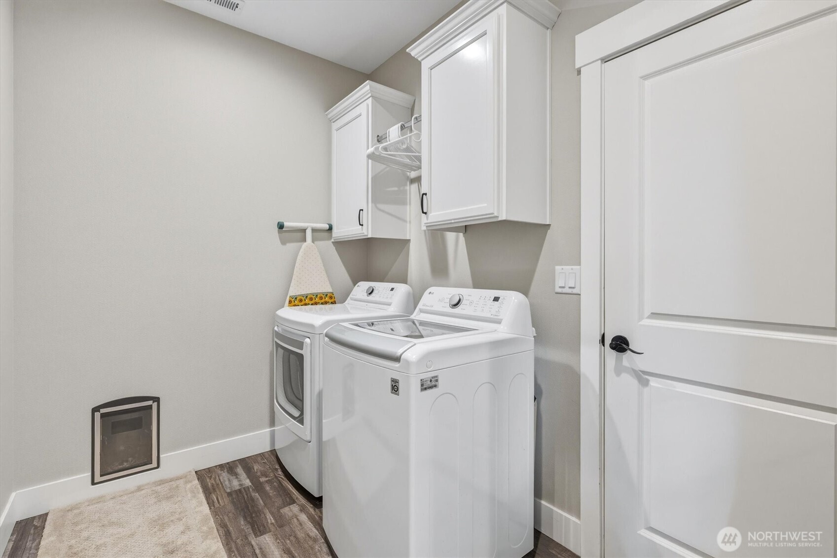 105 Andrew Court Property Photo 15