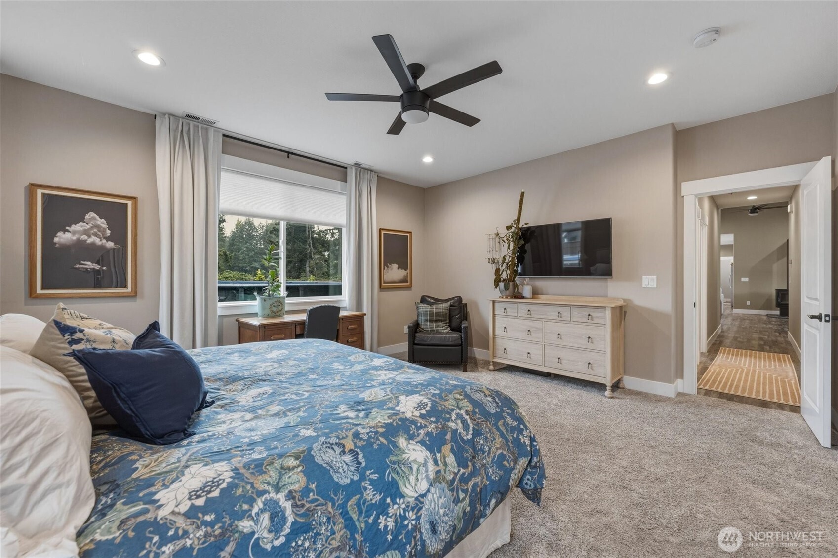 105 Andrew Court Property Photo 22