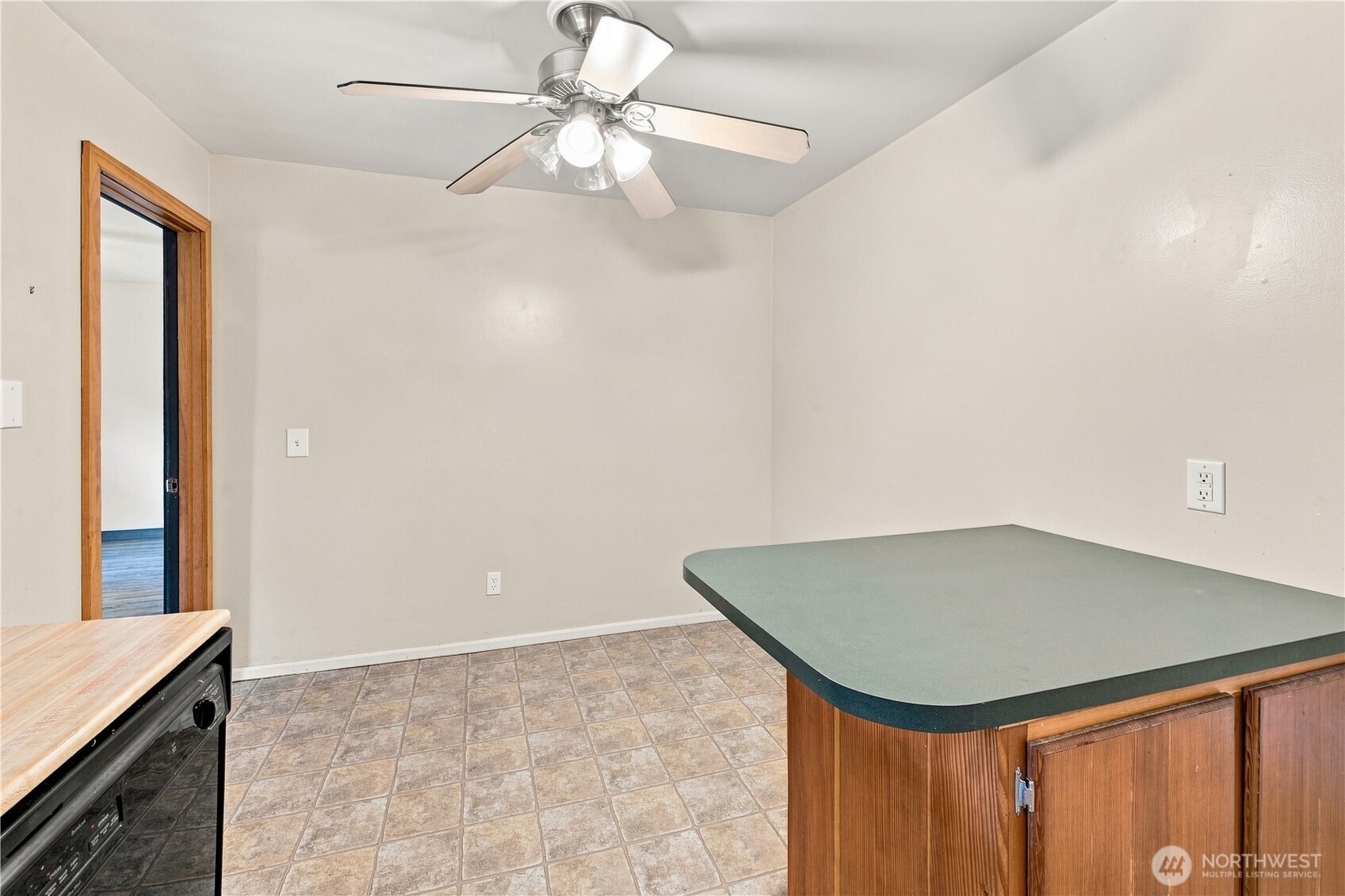 29035 38th Avenue Property Photo 6