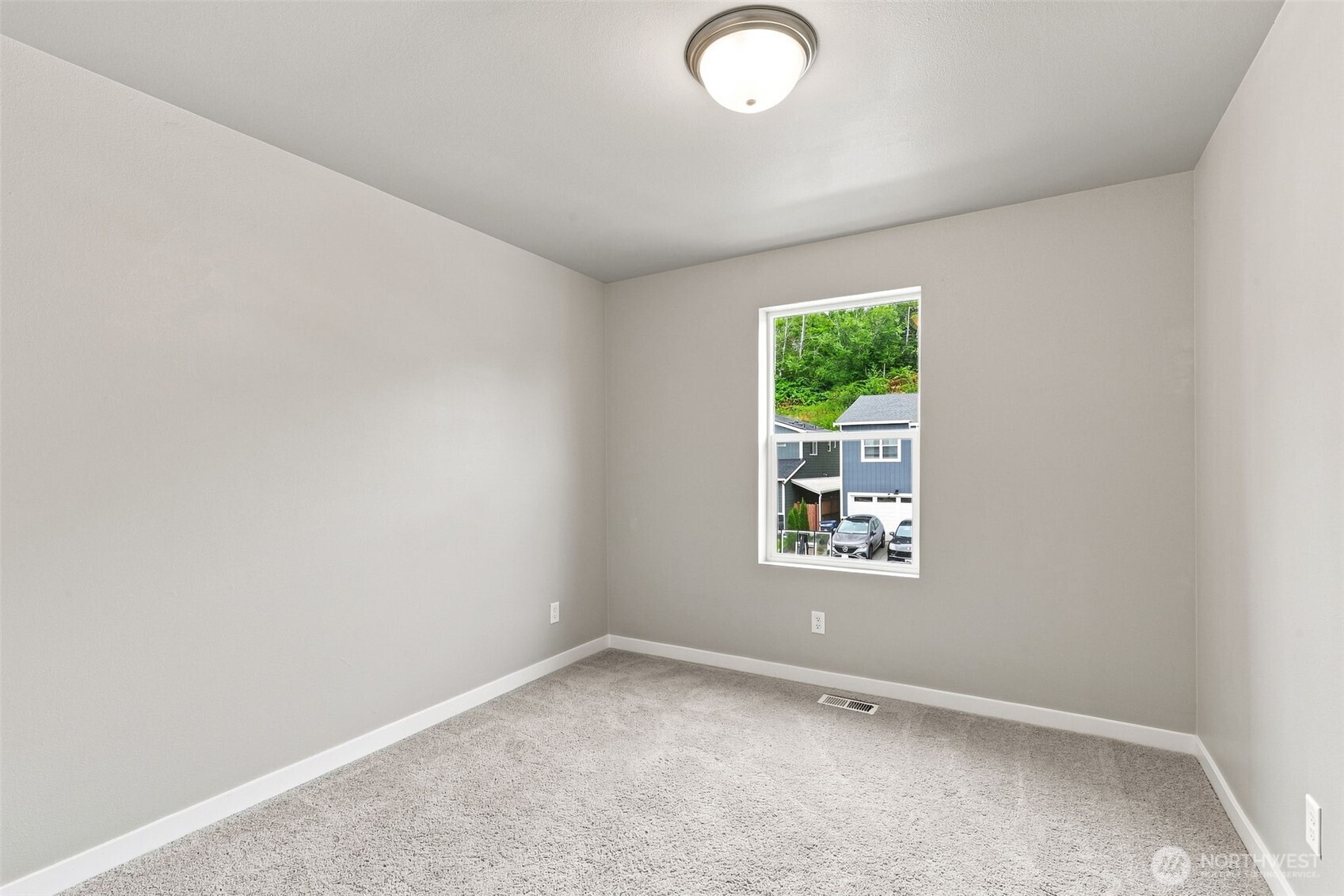 9322 76th Avenue Property Photo 29