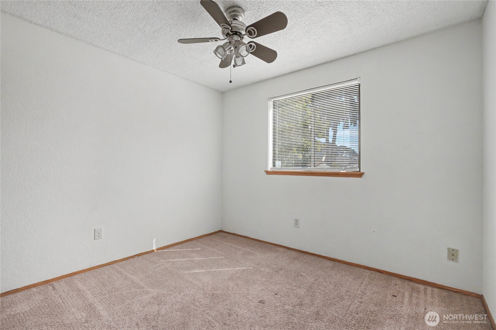 230 145th Street Ct Property Photo 11