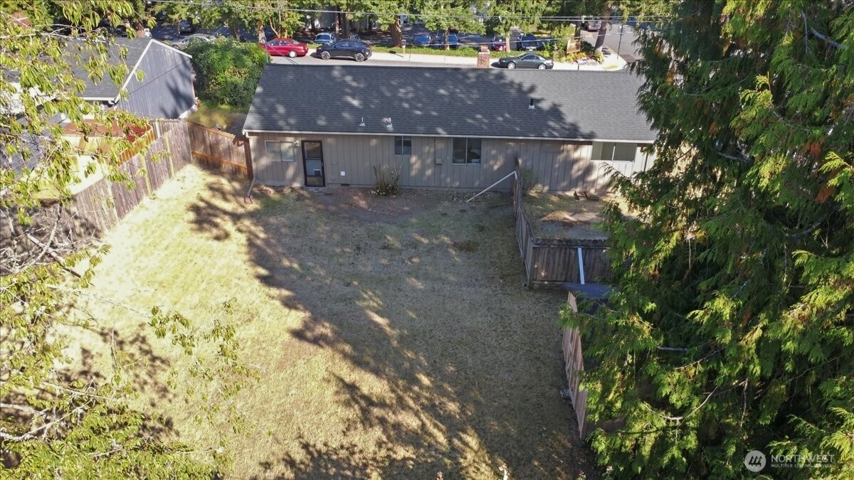 20926 74th Avenue Property Photo 9