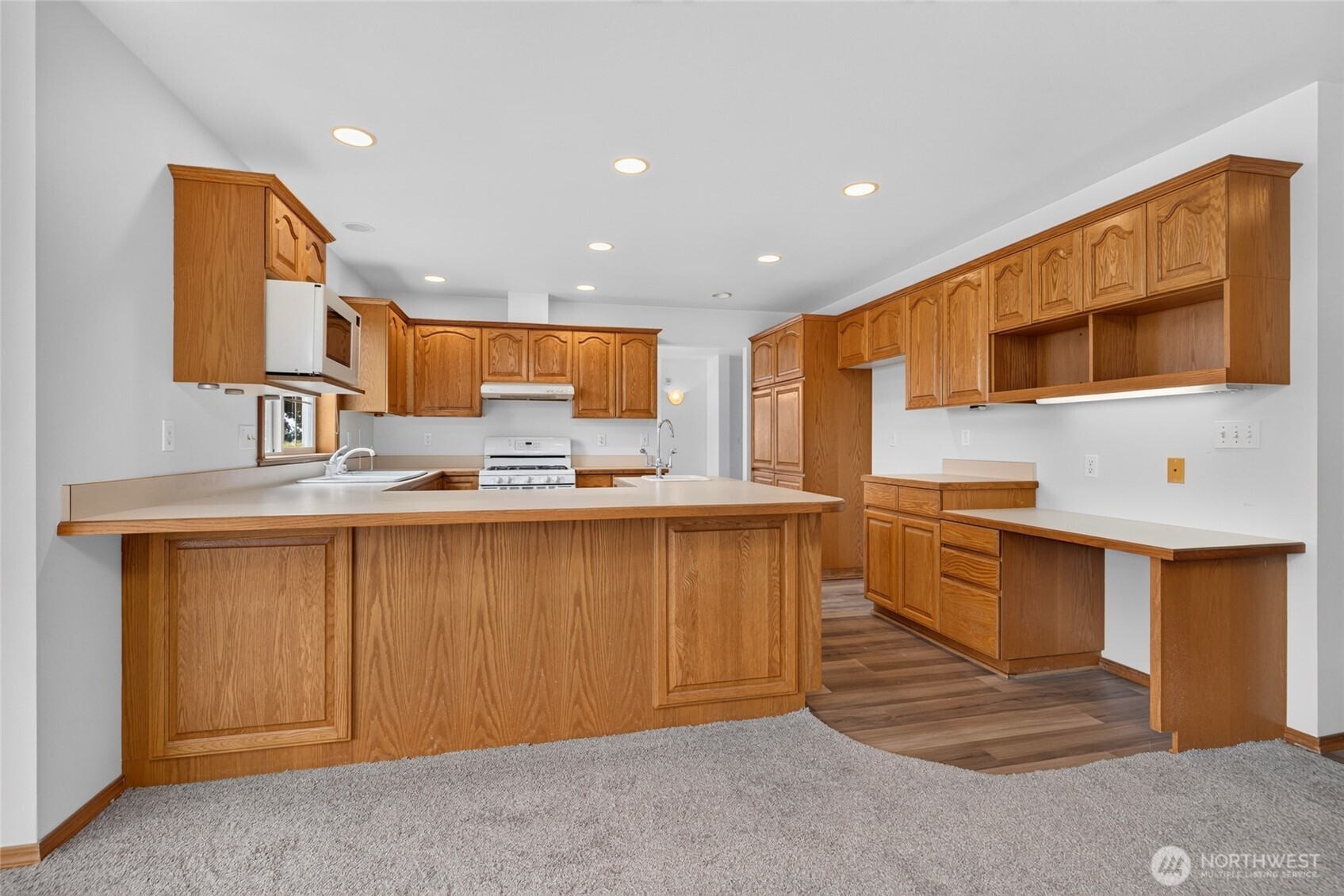 12035 Downey Road Property Photo 12