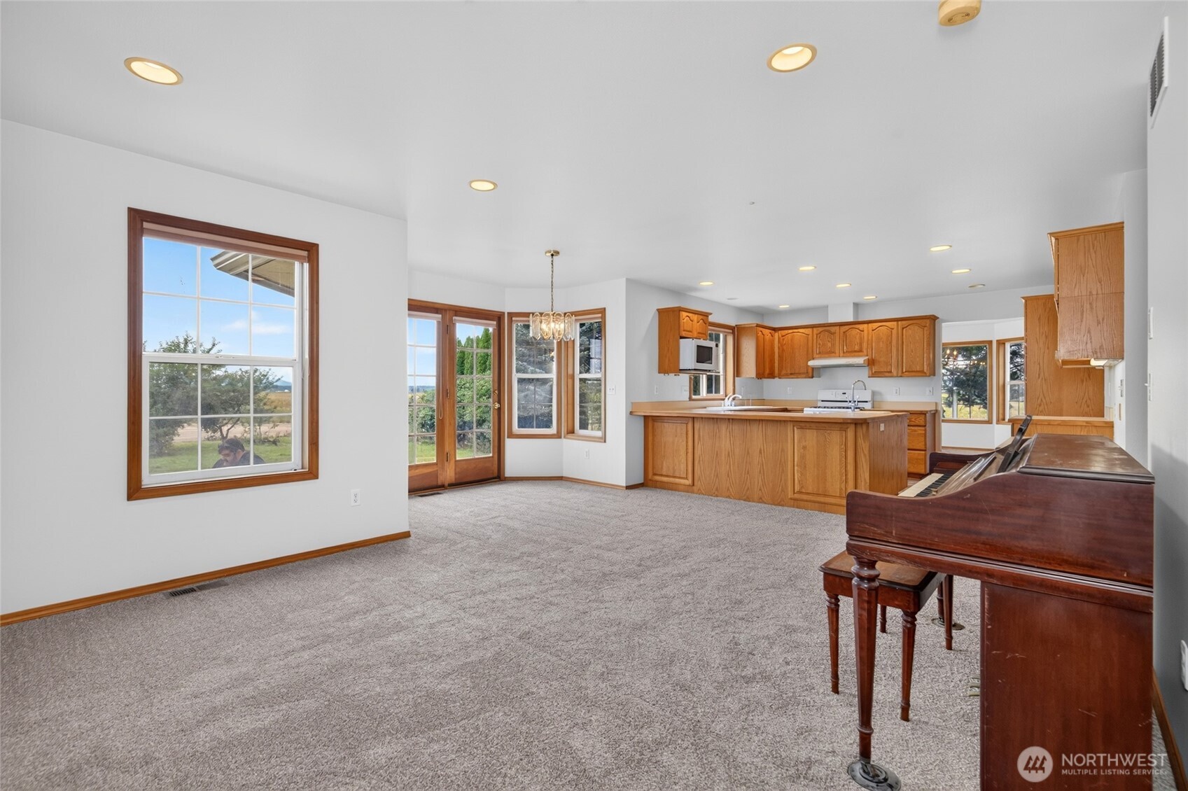 12035 Downey Road Property Photo 18