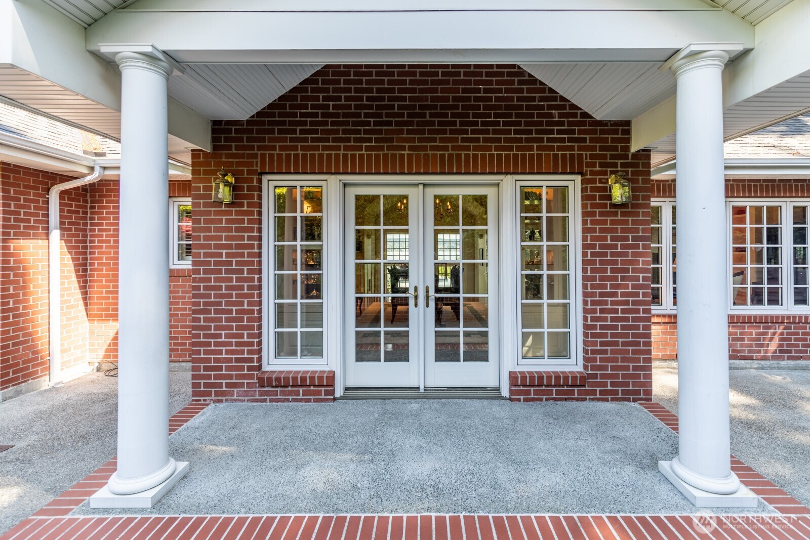 6681 Ne Windermere Road Property Photo 14